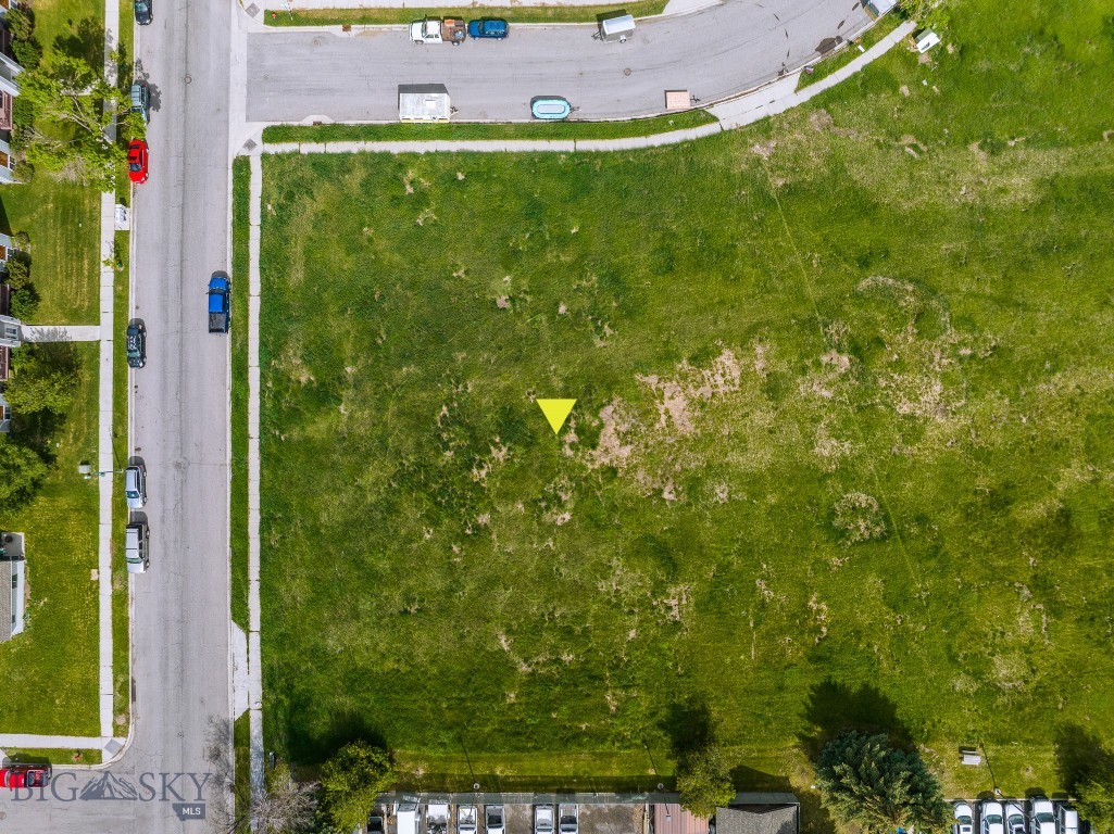 Parkway Plaza - Land