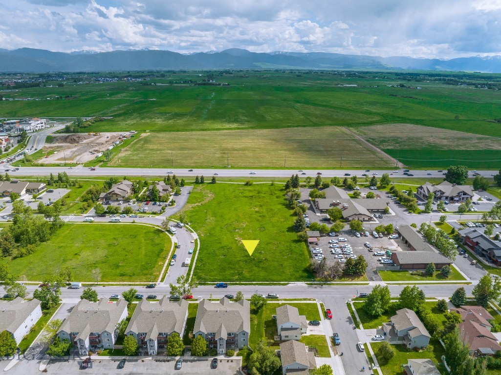 Parkway Plaza - Land