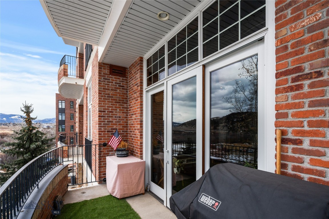 140 Village Crossing Way 2G