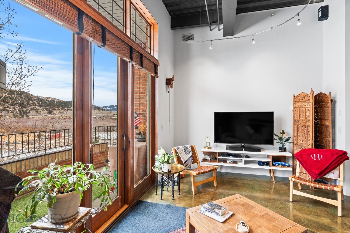 Village Downtown - Residential