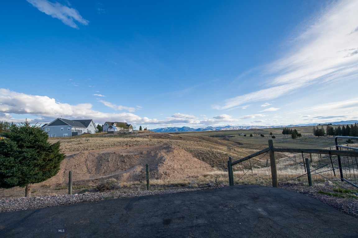 Fox Run in Dillon - Residential