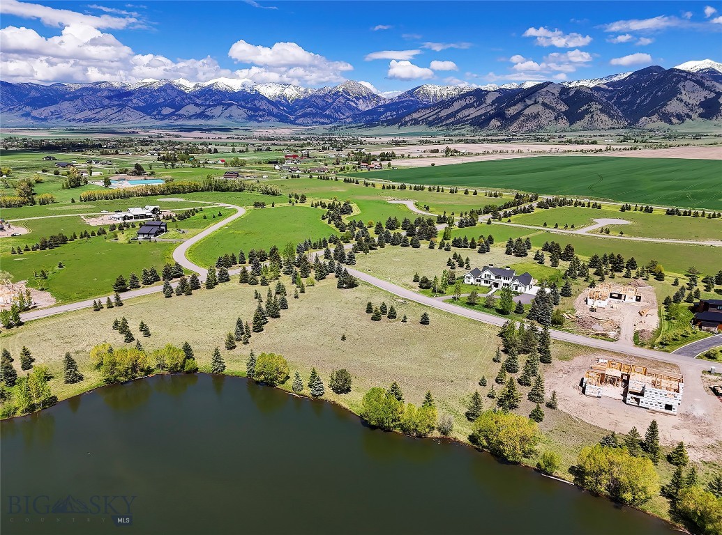 Bridger Lake Meadows - Land
