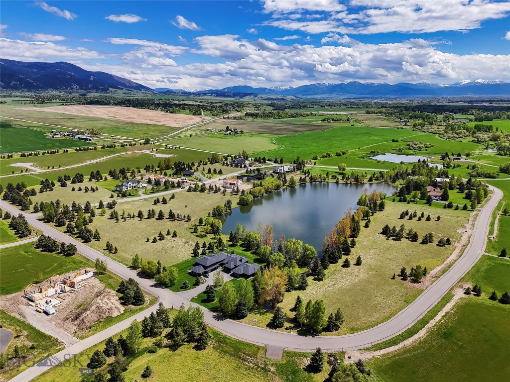 Bridger Lake Meadows - Land