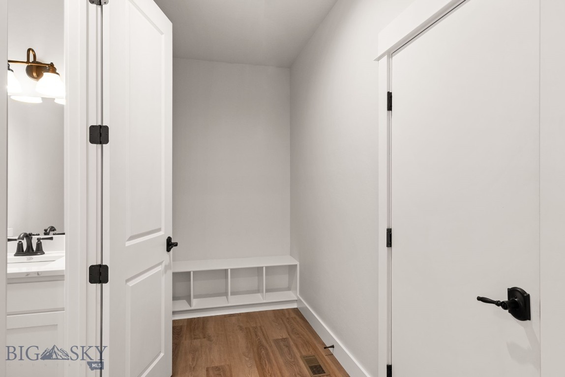 White Horse Ranch - Residential