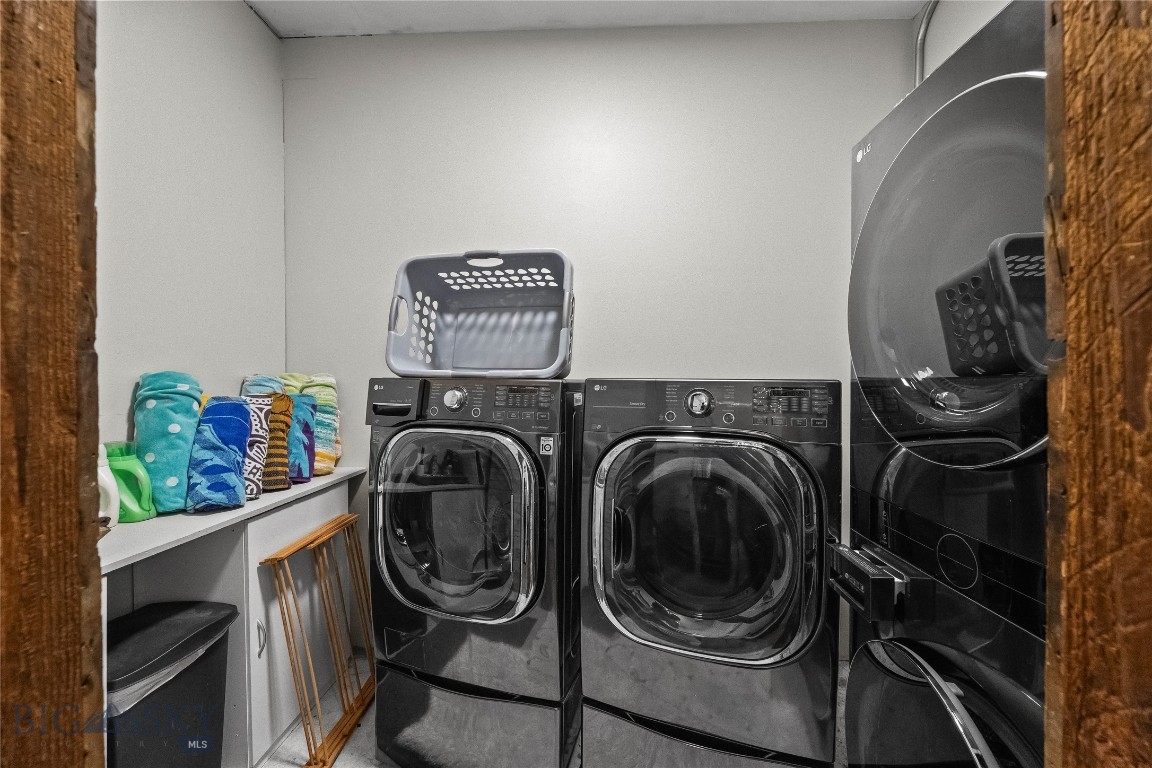 Yellowstone Park Riverfront Sub - Residential