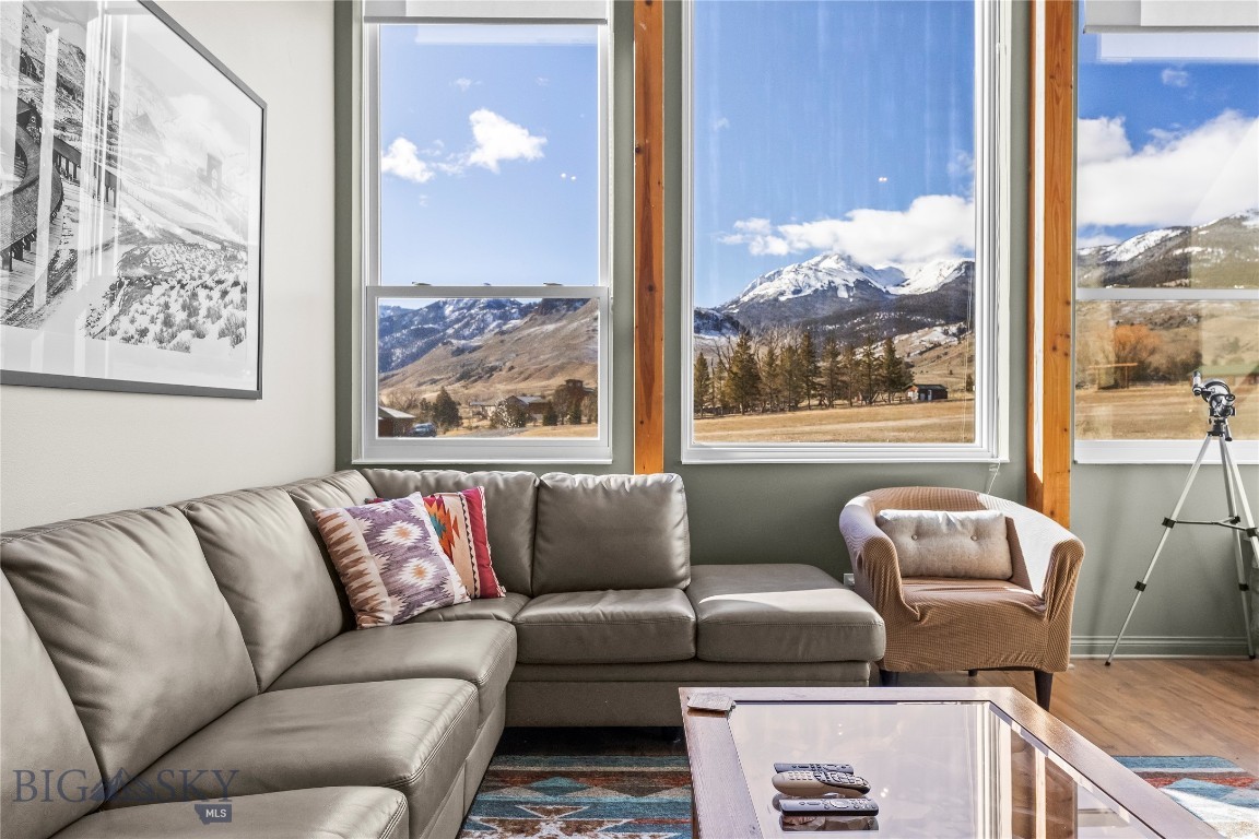 Yellowstone Park Riverfront Sub - Residential