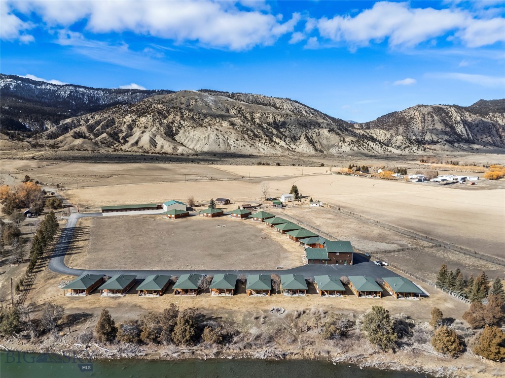 Yellowstone Park Riverfront Sub - Residential