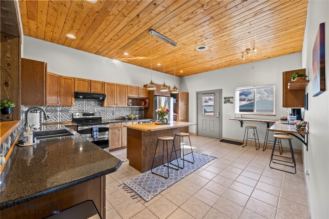 Yellowstone Park Riverfront Sub - Residential