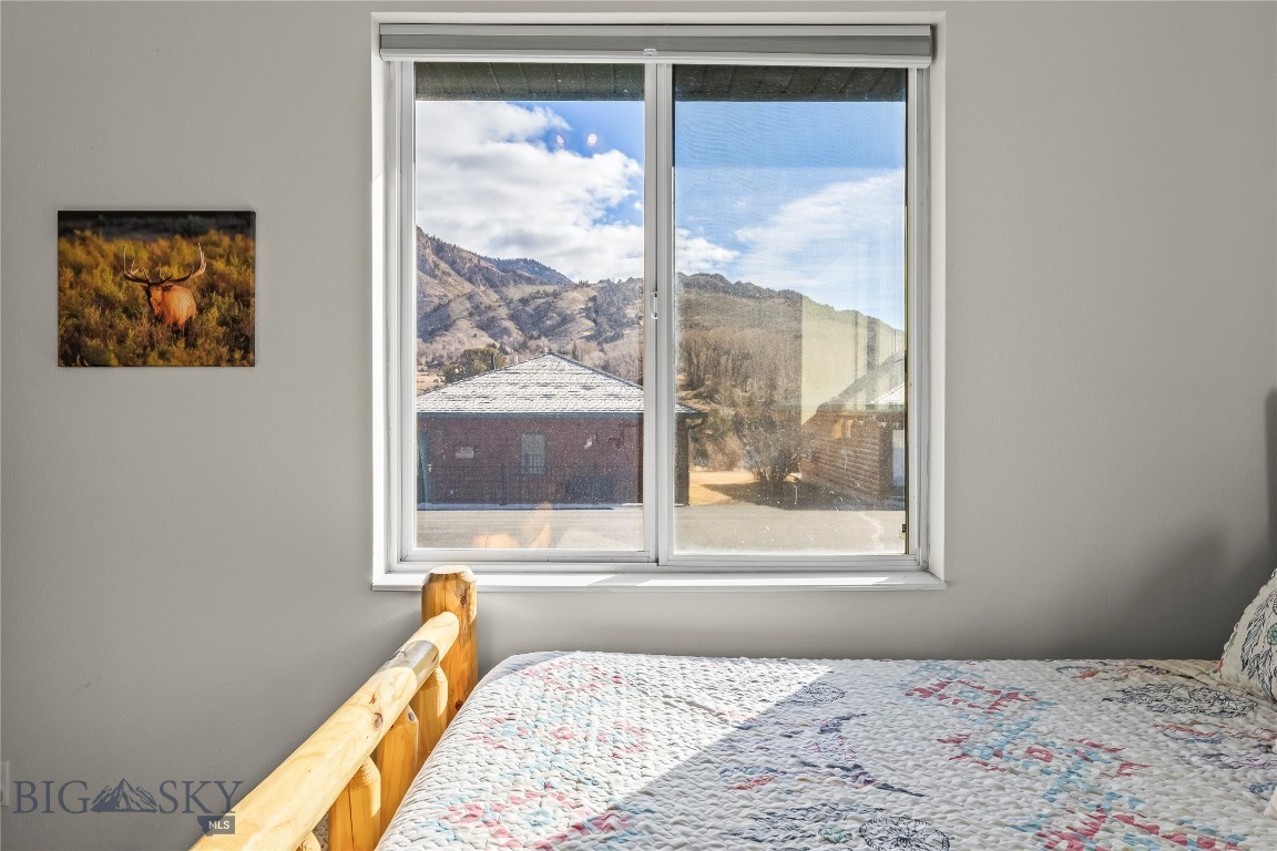 Yellowstone Park Riverfront Sub - Residential