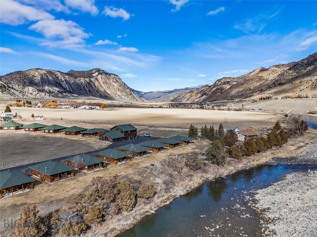 Yellowstone Park Riverfront Sub - Residential