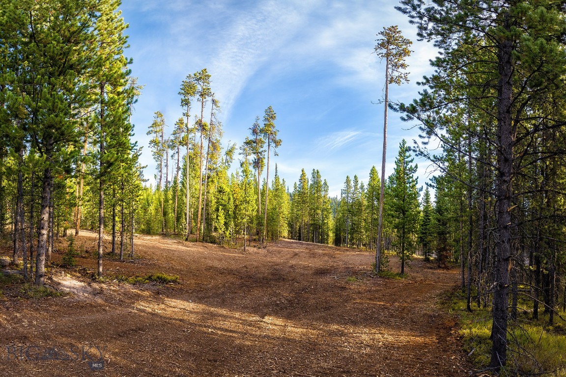 Lot 5 Highlands West