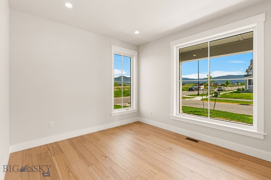 Blackwood Groves - Residential