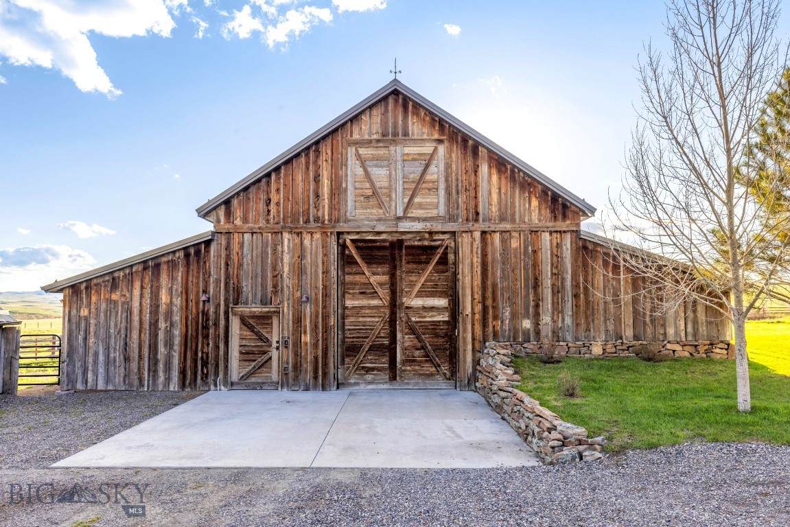 117 Falls Creek Road