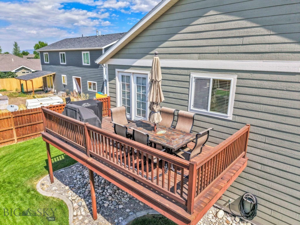 River Rock and Royal Village - Residential