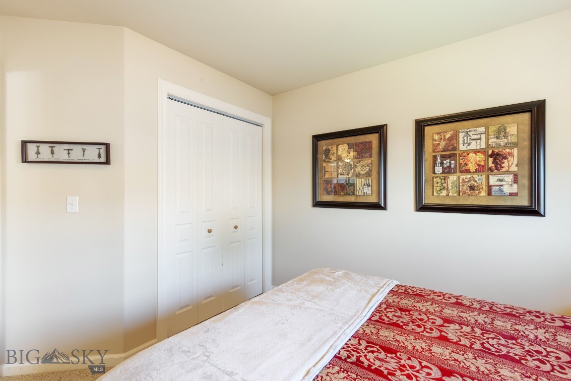 River Rock and Royal Village - Residential