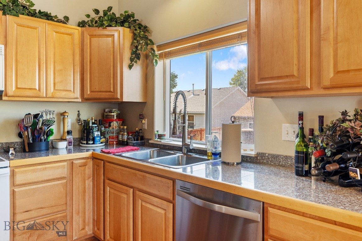 River Rock and Royal Village - Residential