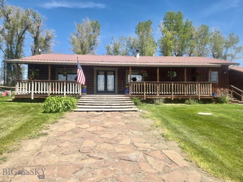 3957 Blacktail Road