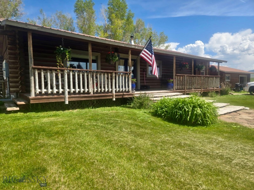 3957 Blacktail Road