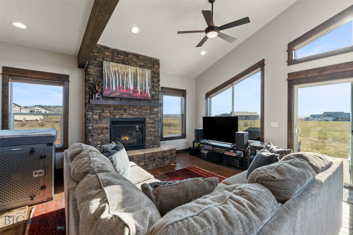 Wheatland Meadows - Residential