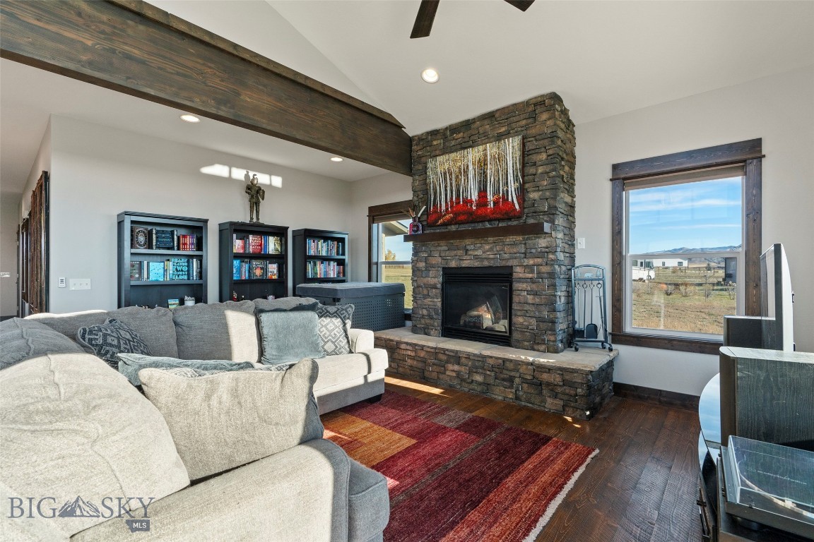 Wheatland Meadows - Residential