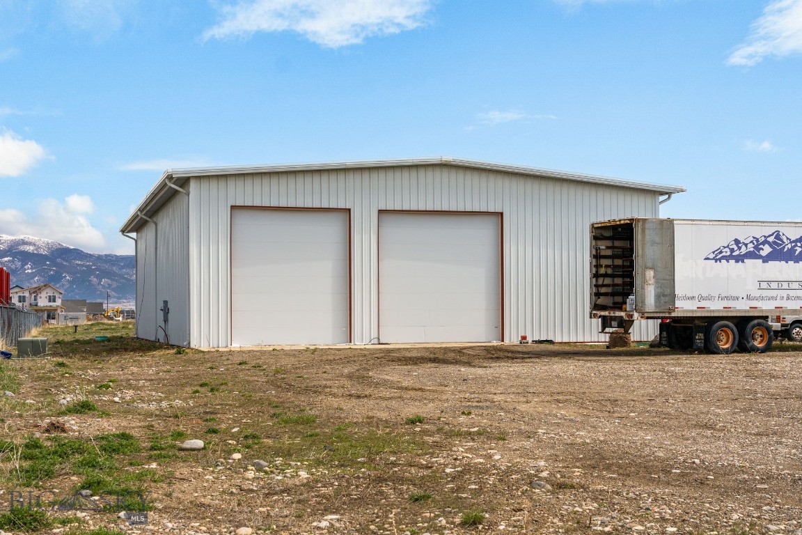 415 Pollywog Lane