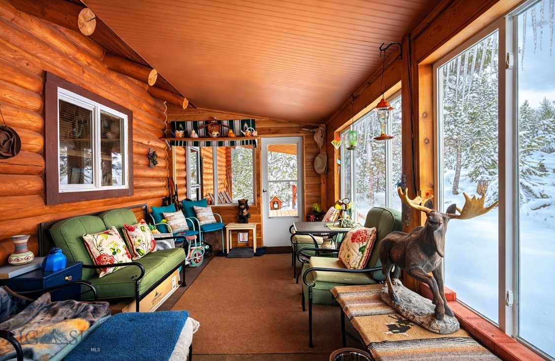 Jefferson Valley Estates - Residential