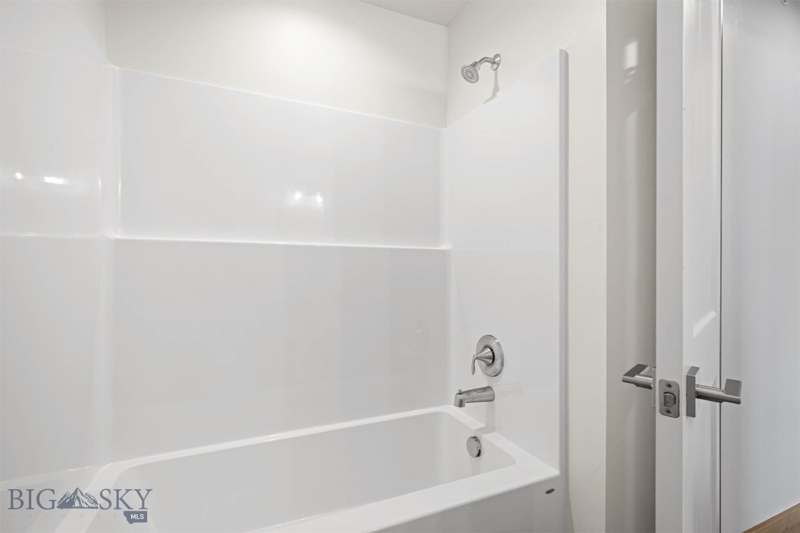 Laurel Glen - Residential