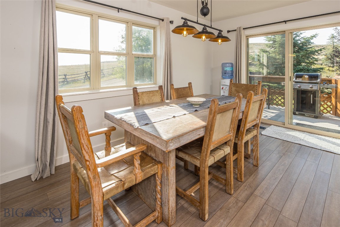 Manhattan, Montana 59741, United States, 4 Bedrooms Bedrooms, ,4 BathroomsBathrooms,Residential,Contingent,49181