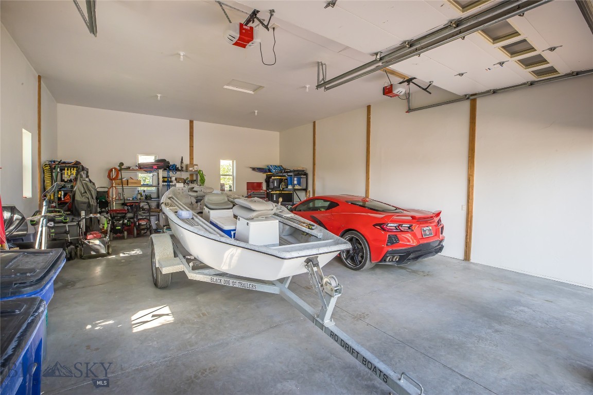 Manhattan, Montana 59741, United States, 4 Bedrooms Bedrooms, ,4 BathroomsBathrooms,Residential,Contingent,49181