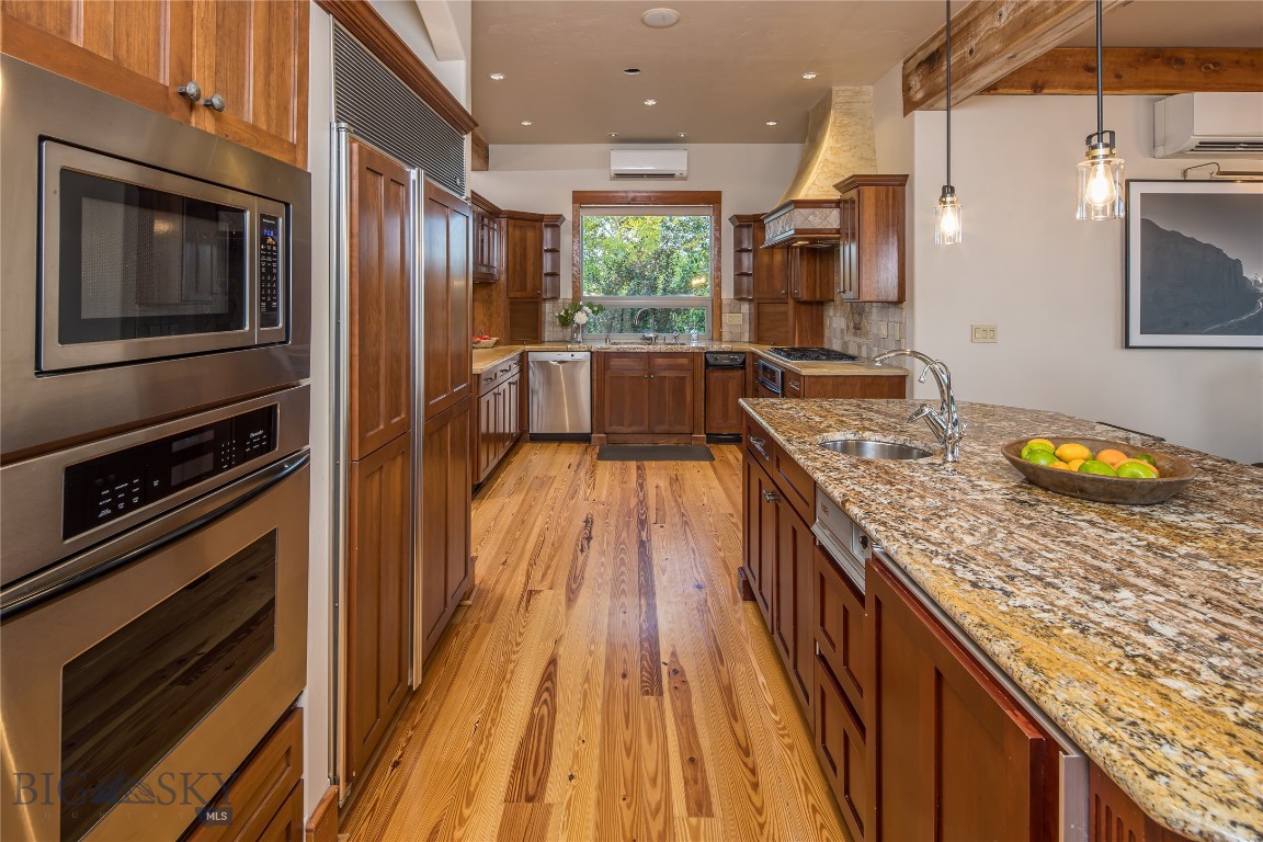 Manhattan, Montana 59741, United States, 4 Bedrooms Bedrooms, ,4 BathroomsBathrooms,Residential,Contingent,49181