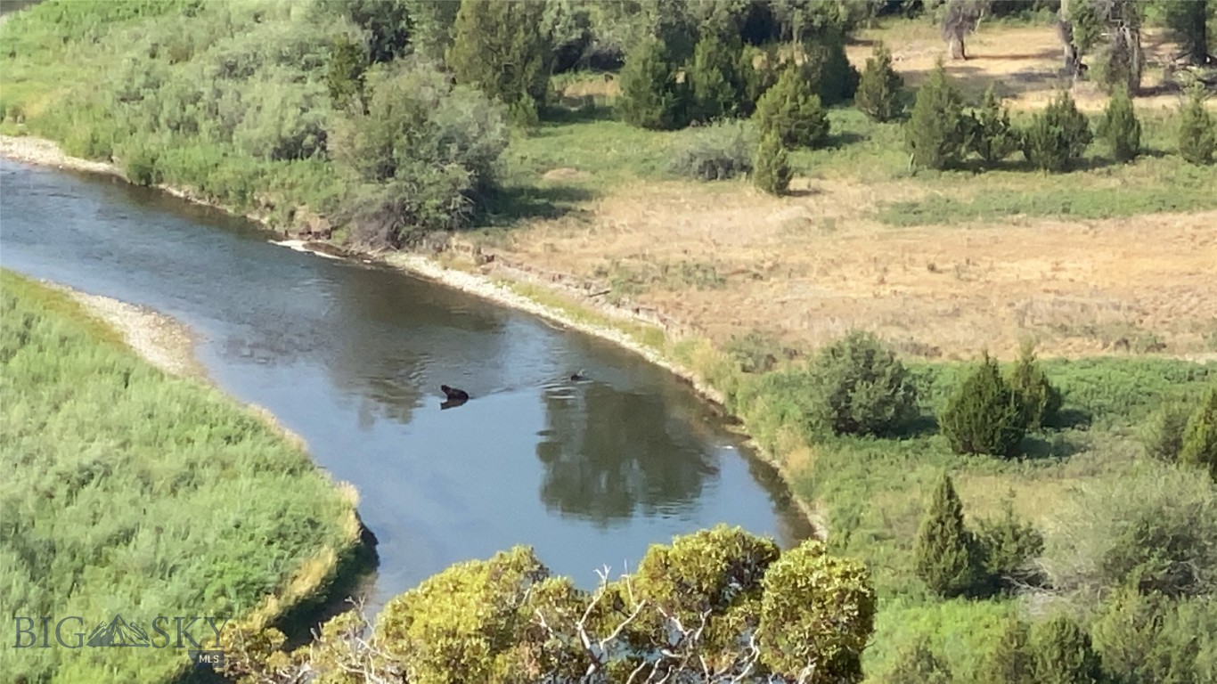 Manhattan, Montana 59741, United States, 4 Bedrooms Bedrooms, ,4 BathroomsBathrooms,Residential,Contingent,49181