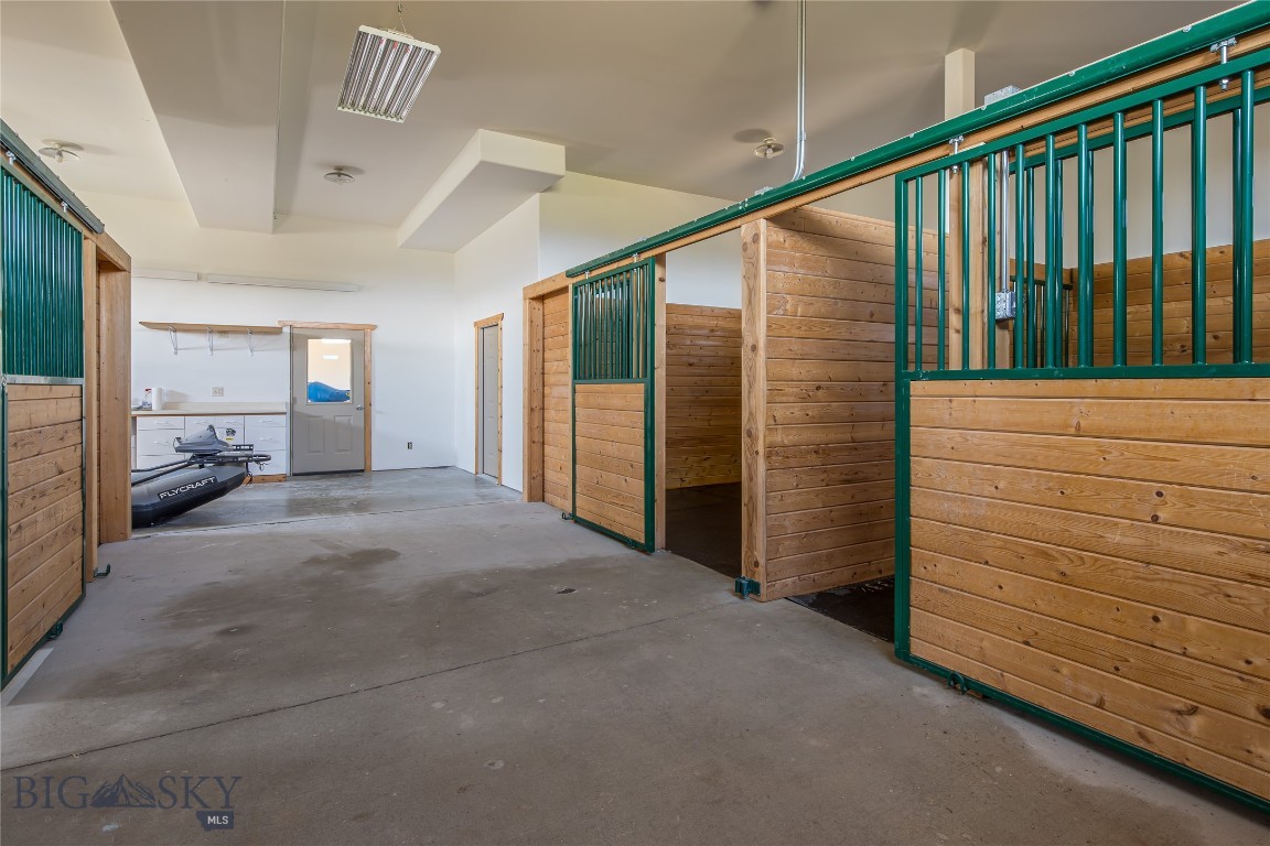 Manhattan, Montana 59741, United States, 4 Bedrooms Bedrooms, ,4 BathroomsBathrooms,Residential,Contingent,49181