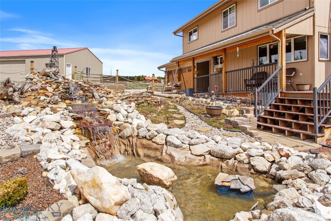 Butte, Montana 59701, United States, 4 Bedrooms Bedrooms, ,4 BathroomsBathrooms,Residential,Contingent,58655