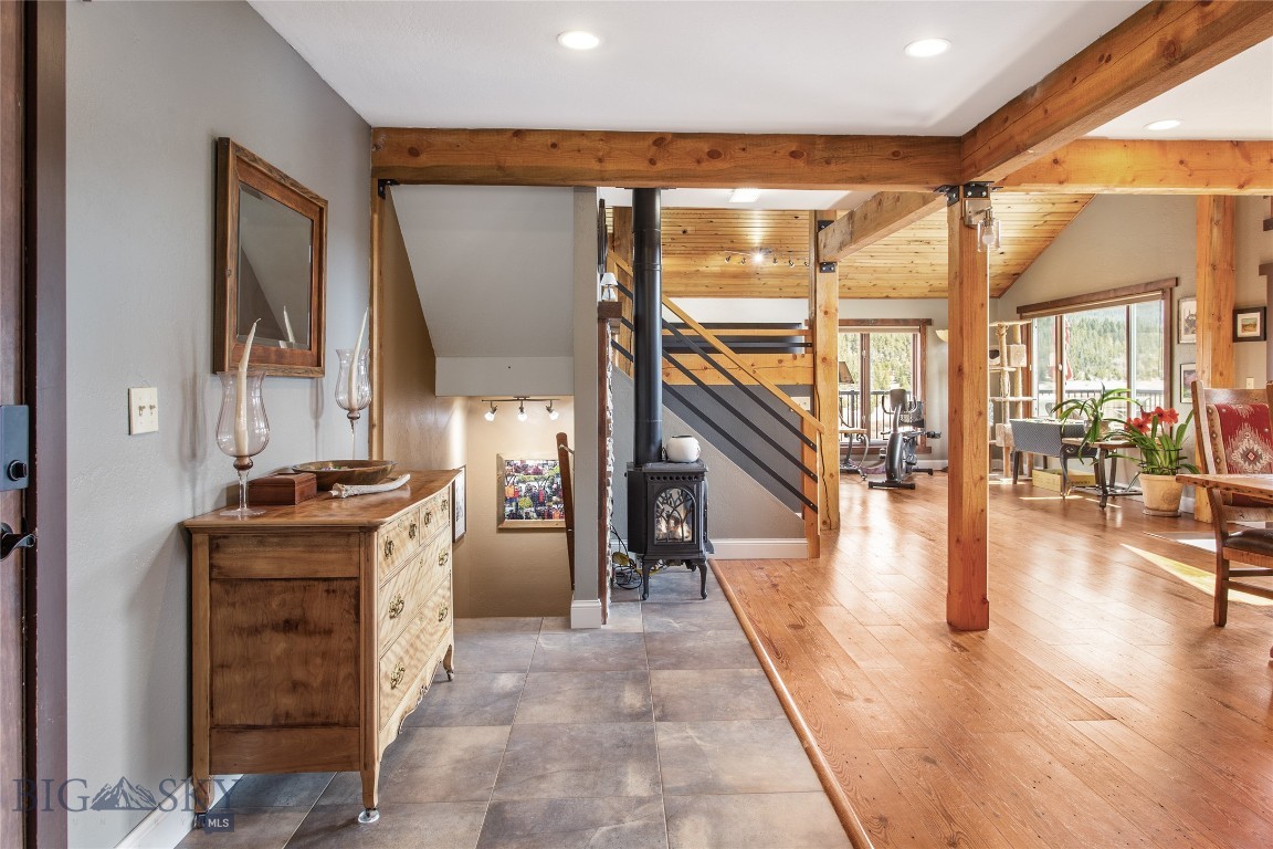 Butte, Montana 59701, United States, 4 Bedrooms Bedrooms, ,4 BathroomsBathrooms,Residential,Contingent,58655