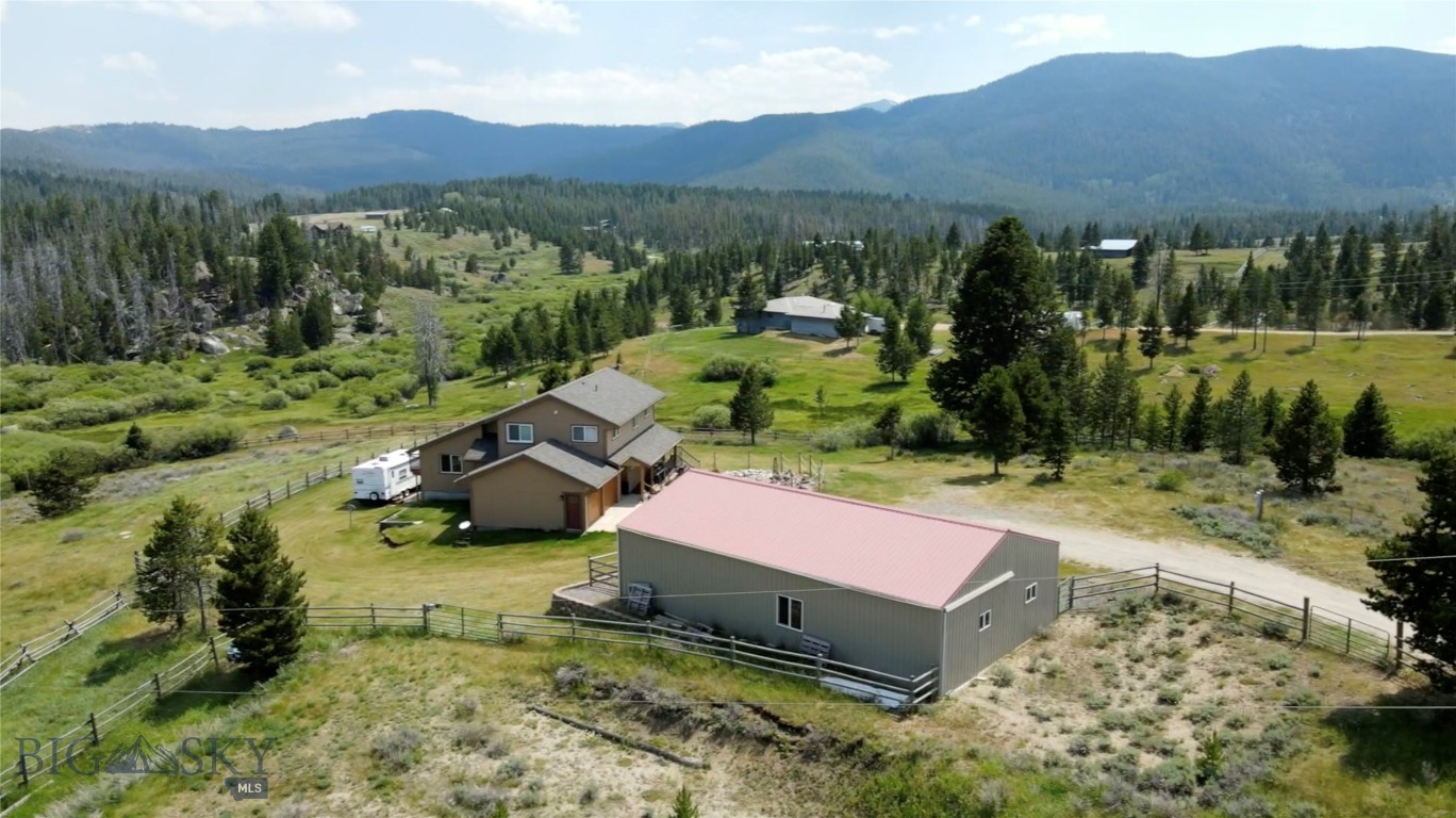 Butte, Montana 59701, United States, 4 Bedrooms Bedrooms, ,4 BathroomsBathrooms,Residential,Contingent,58655
