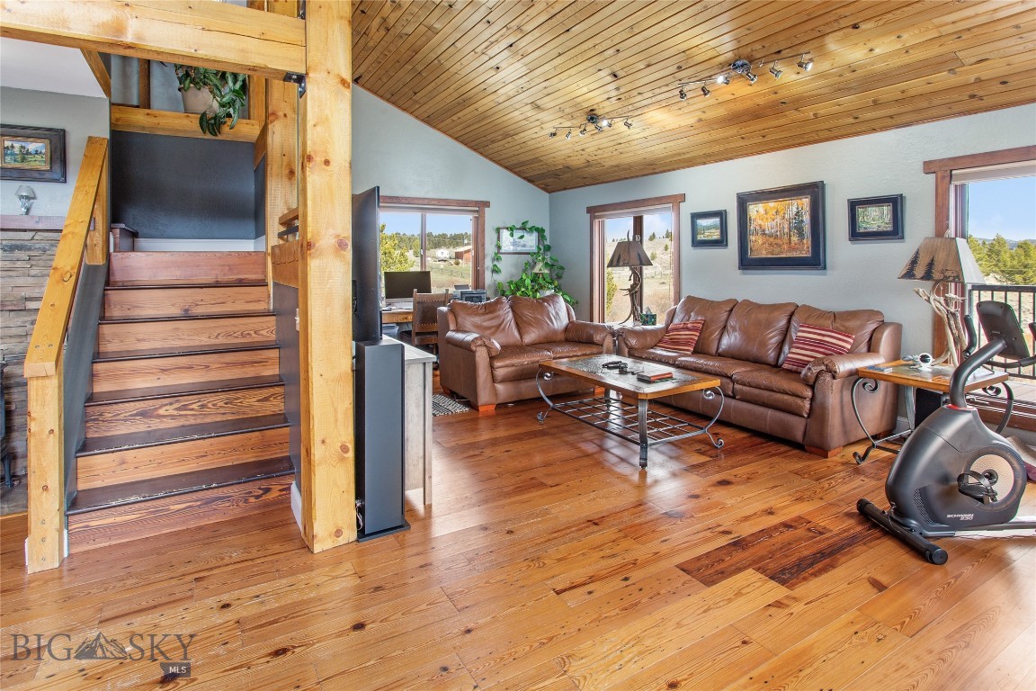 Butte, Montana 59701, United States, 4 Bedrooms Bedrooms, ,4 BathroomsBathrooms,Residential,Contingent,58655