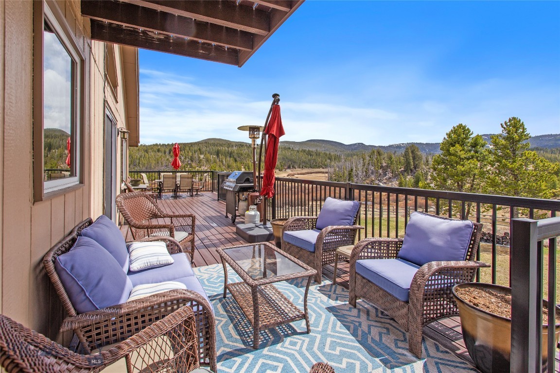 Butte, Montana 59701, United States, 4 Bedrooms Bedrooms, ,4 BathroomsBathrooms,Residential,Contingent,58655