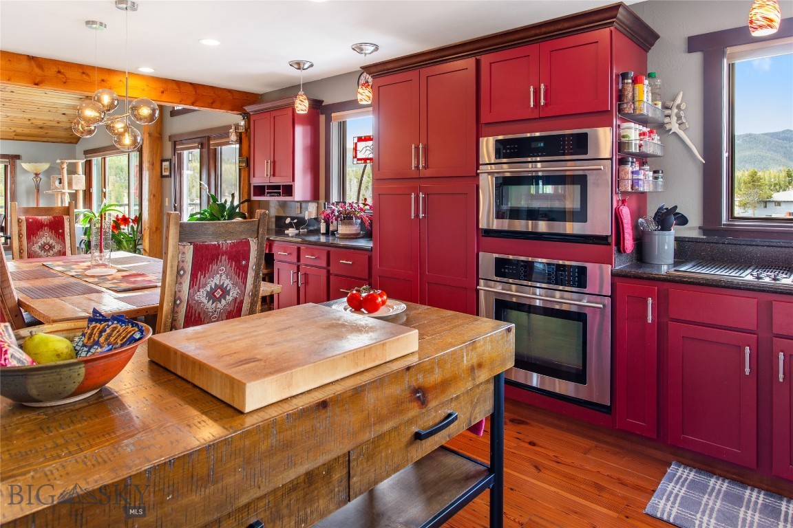 Butte, Montana 59701, United States, 4 Bedrooms Bedrooms, ,4 BathroomsBathrooms,Residential,Contingent,58655