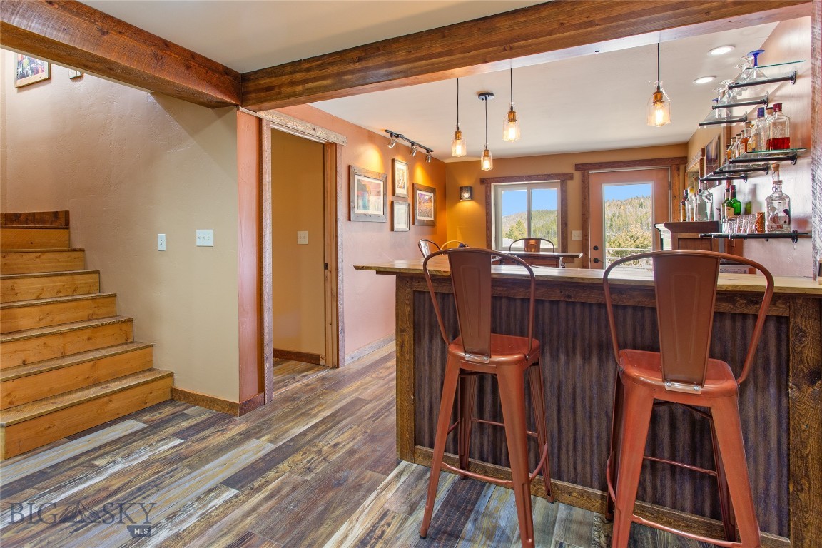 Butte, Montana 59701, United States, 4 Bedrooms Bedrooms, ,4 BathroomsBathrooms,Residential,Contingent,58655