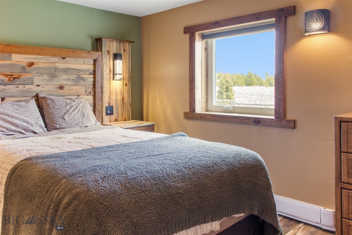 Butte, Montana 59701, United States, 4 Bedrooms Bedrooms, ,4 BathroomsBathrooms,Residential,Contingent,58655