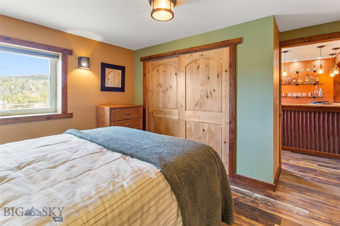 Butte, Montana 59701, United States, 4 Bedrooms Bedrooms, ,4 BathroomsBathrooms,Residential,Contingent,58655