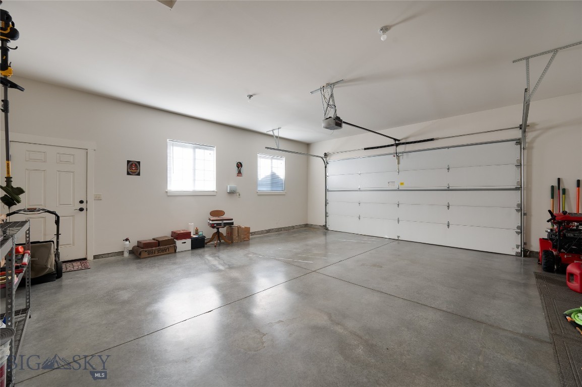 Middle Creek Parklands - Residential