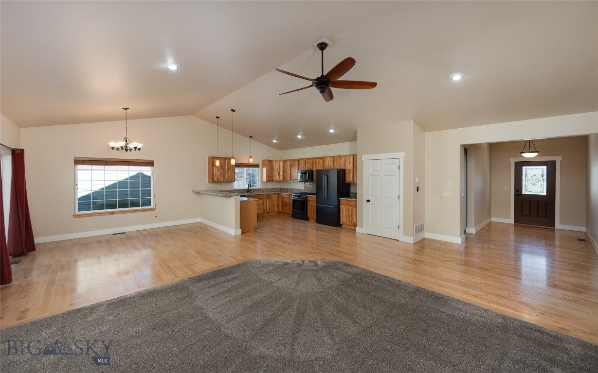 Middle Creek Parklands - Residential