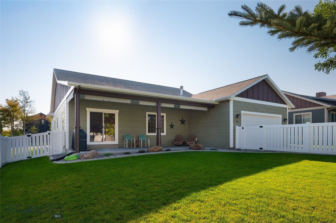 Middle Creek Parklands - Residential