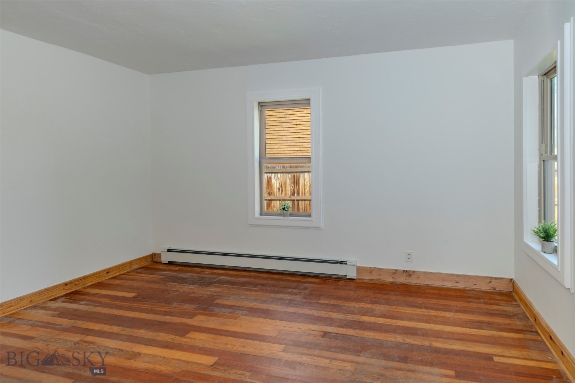Livingston Riverside - Residential Income