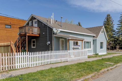 Photo of 332 S K Street, Livingston, MT 59047 (MLS # 410553)