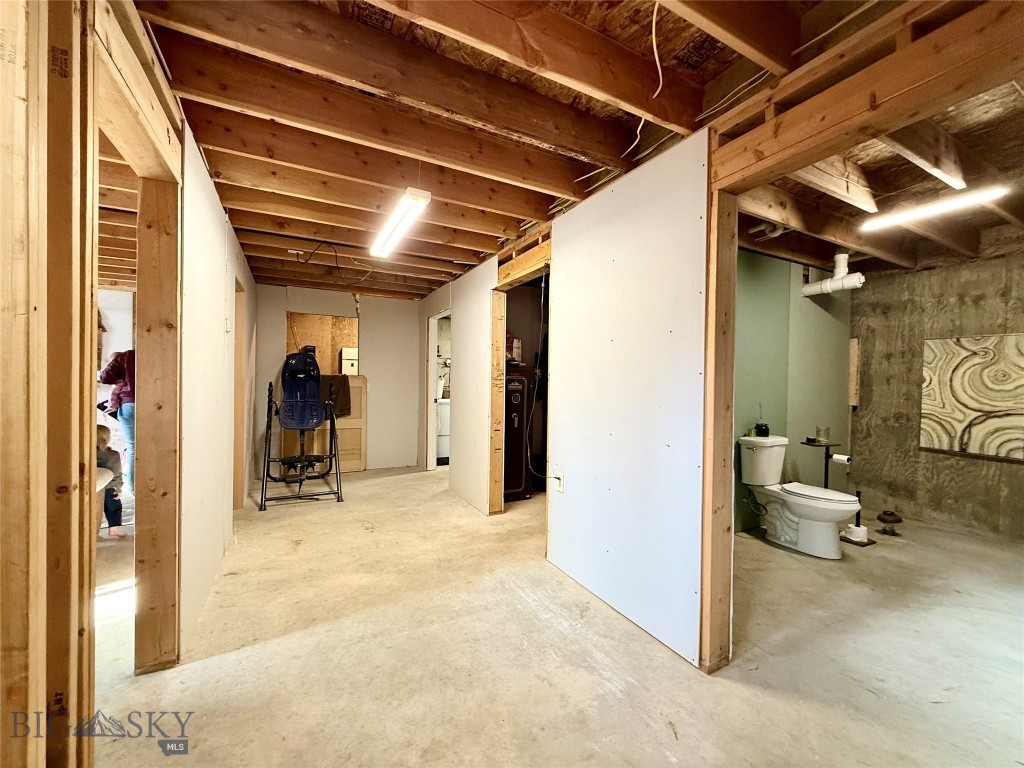 Ponderosa Pines - Residential