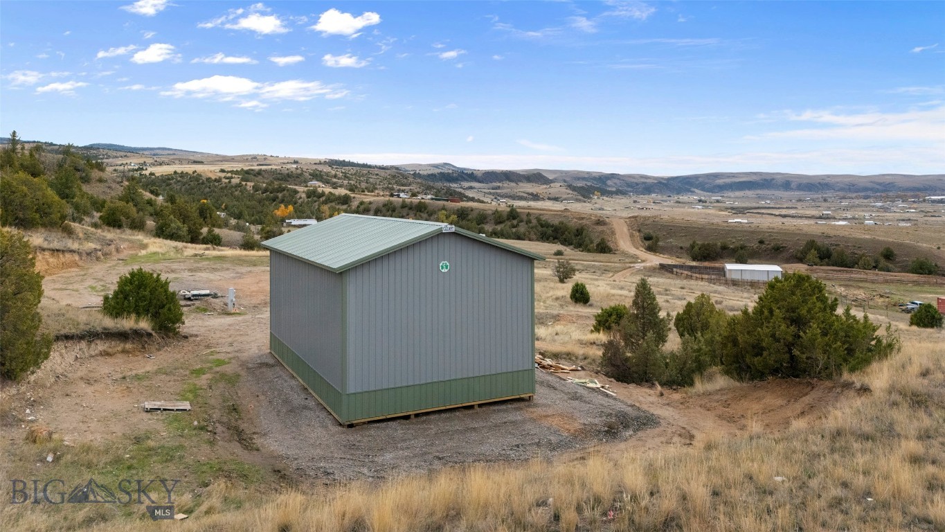 Ponderosa Pines - Land