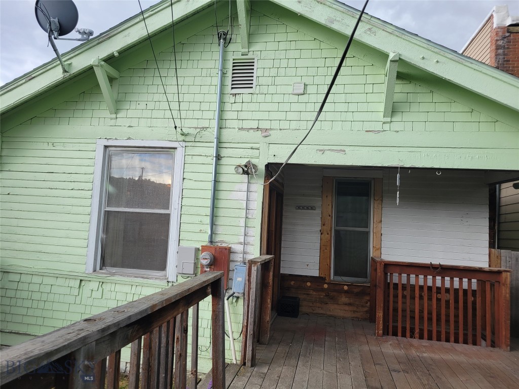 Butte, Montana 59701, United States, 2 Bedrooms Bedrooms, ,1 BathroomBathrooms,Residential,Pending,46835