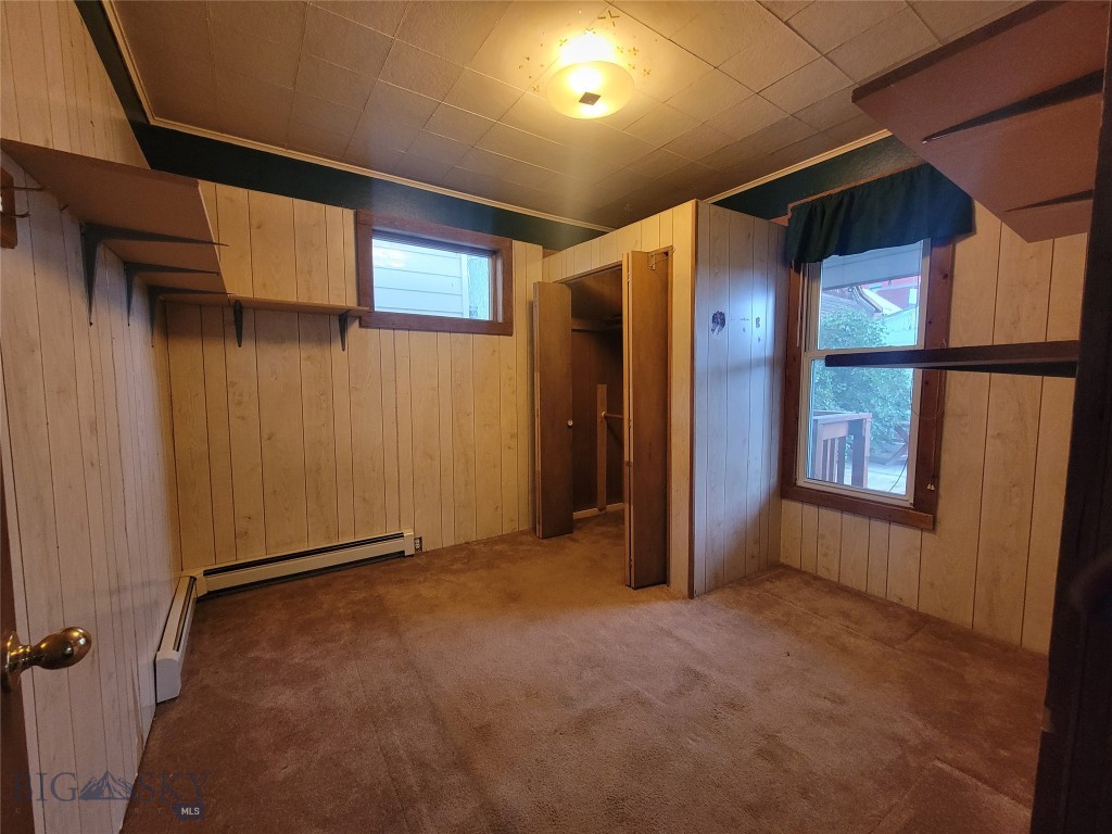 Butte, Montana 59701, United States, 2 Bedrooms Bedrooms, ,1 BathroomBathrooms,Residential,Pending,46835